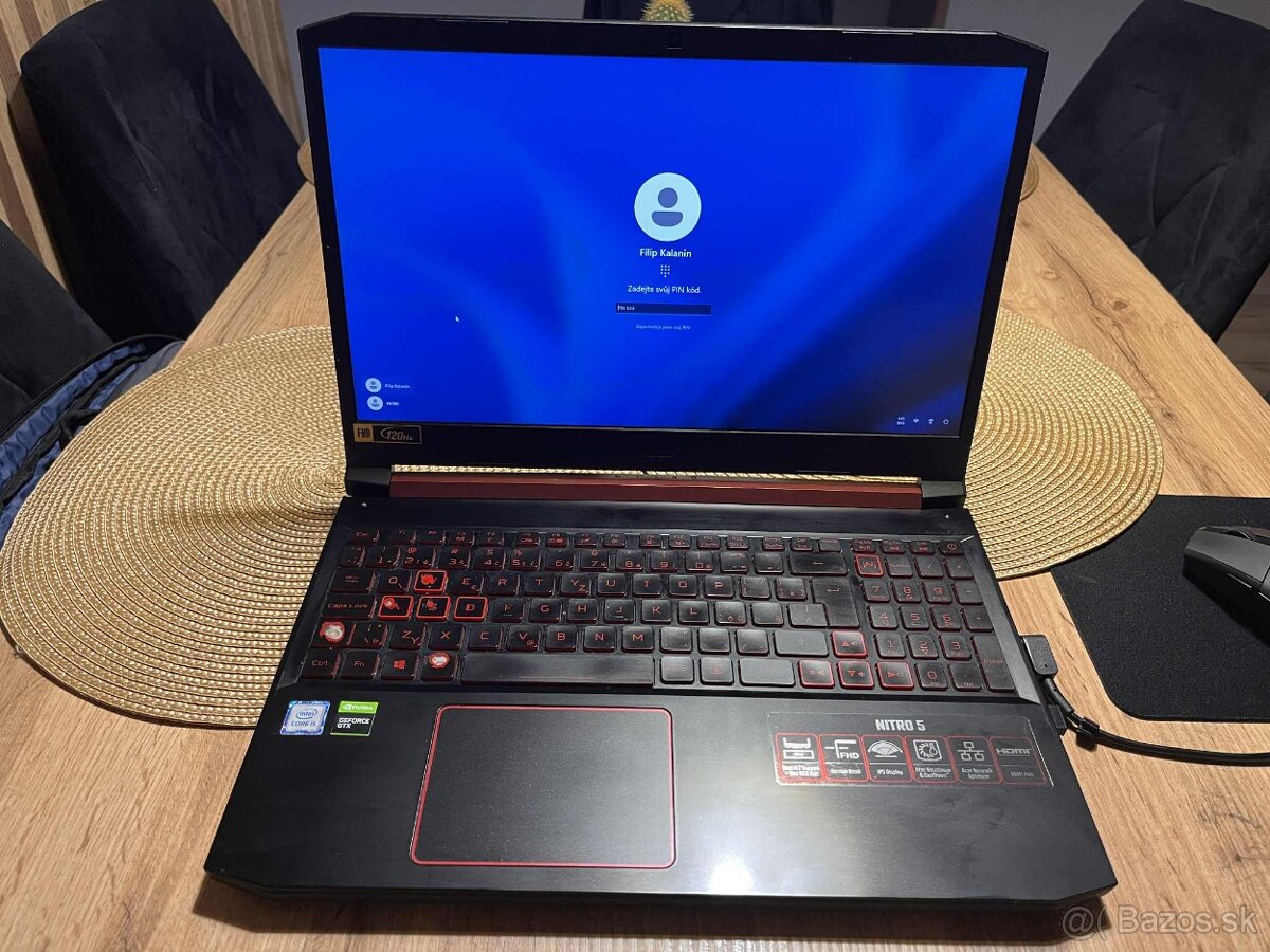 Acer Nitro 5 – i5 9300H, GTX 1650, 16 GB RAM, 120HZ