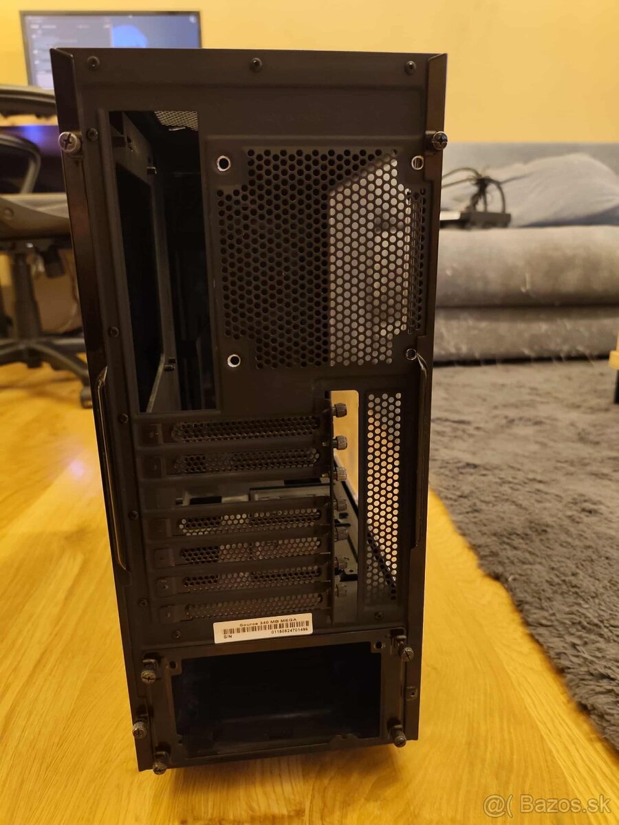 nzxt s340 mid tower skriňa