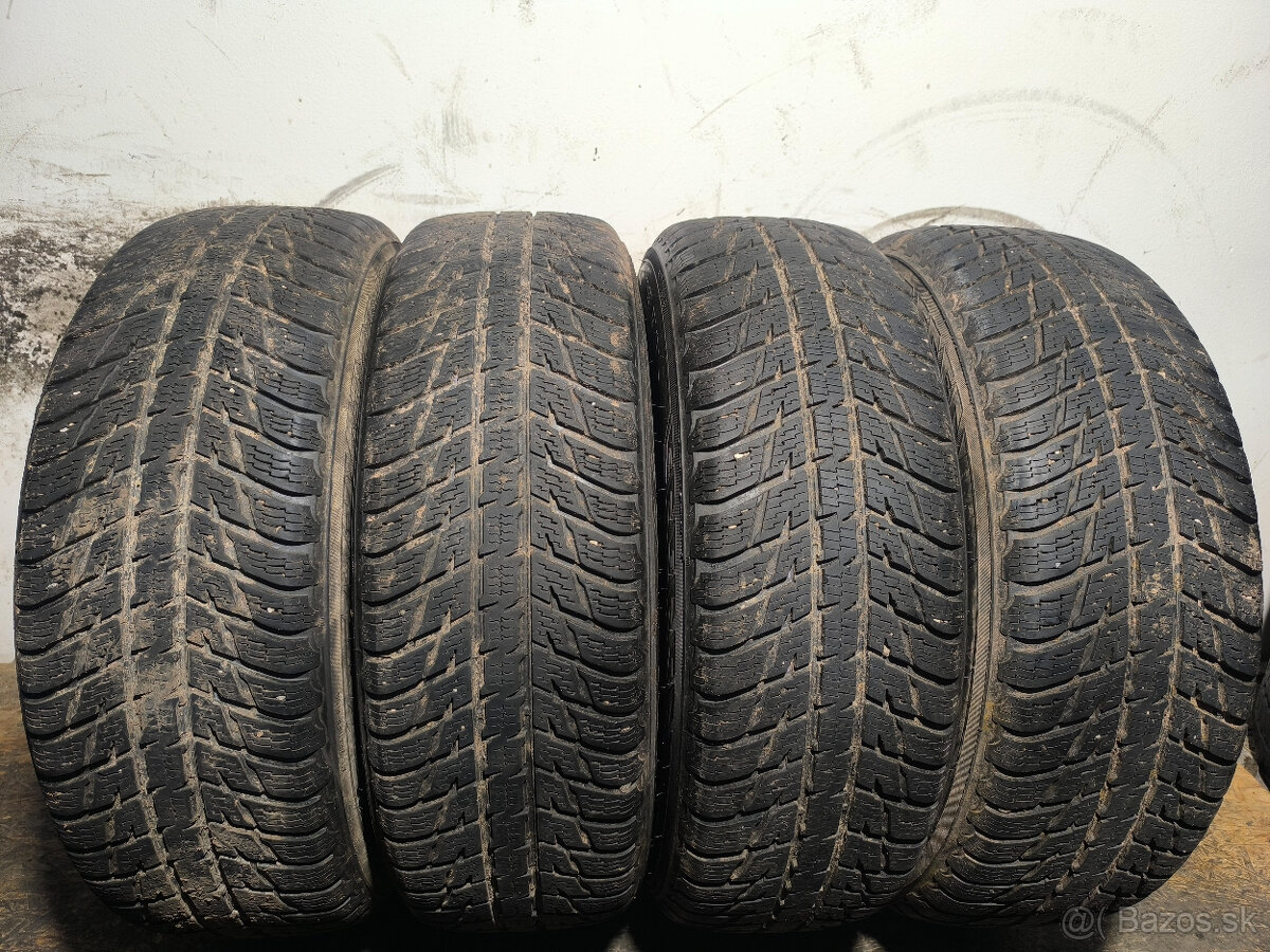 215/70 R16 Zimné pneumatiky Nokian WR SUV3 4 kusy