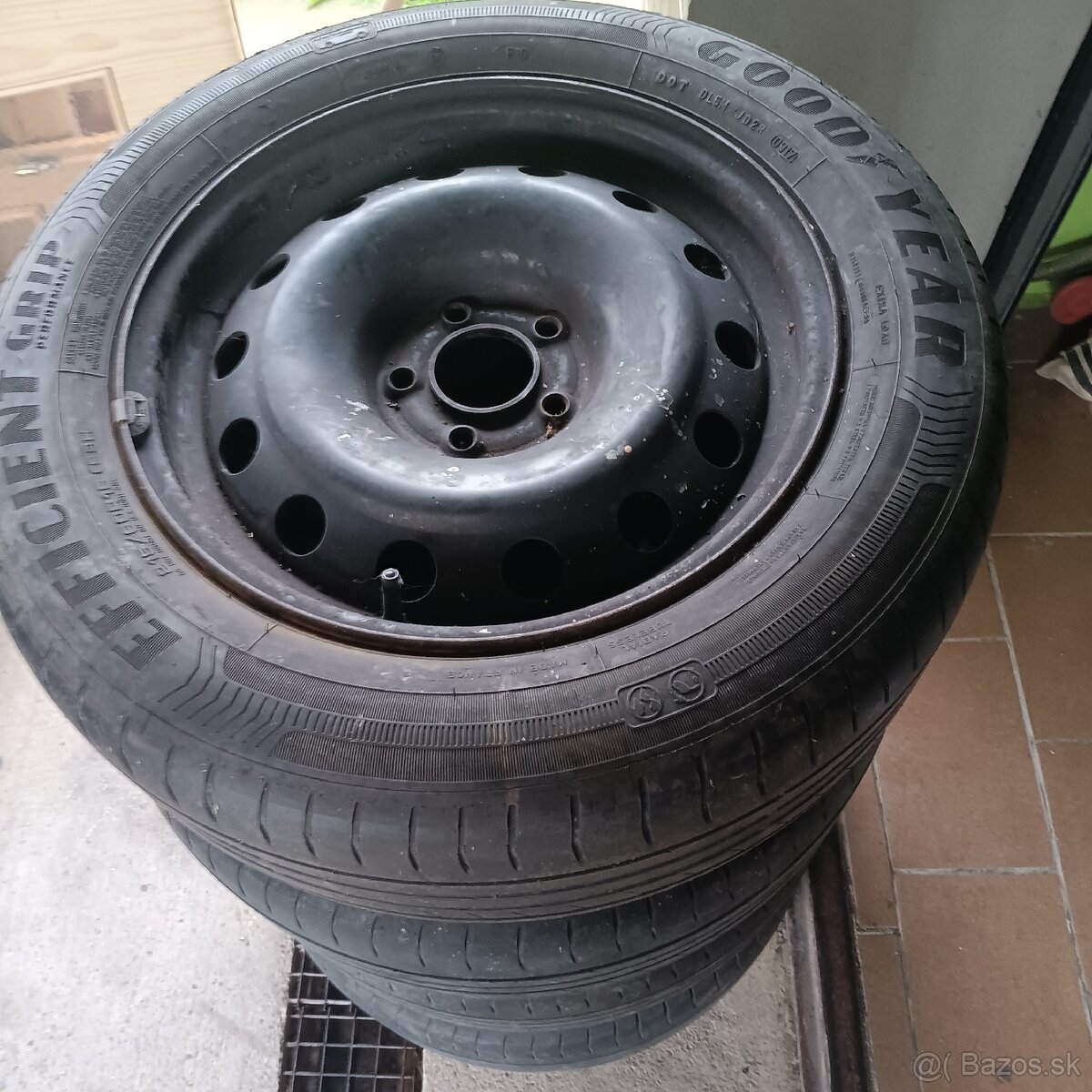 215/60 R16 sada diskov