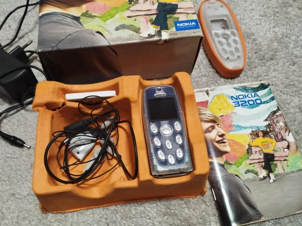 Kúpim Nokiu 3200 s komplet príslušenstvom