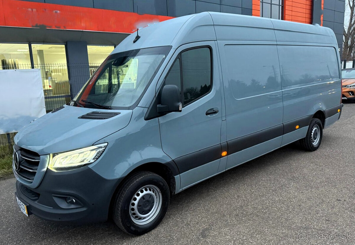 Mercedes-Benz Sprinter W907 317, rok 2023, L4H2