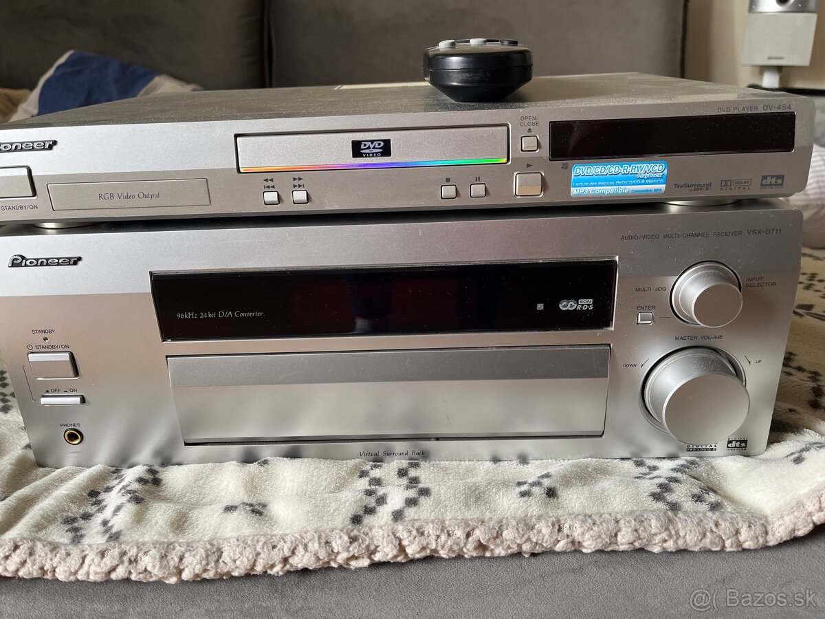 Receiver a dvd prehrávač Pionneer