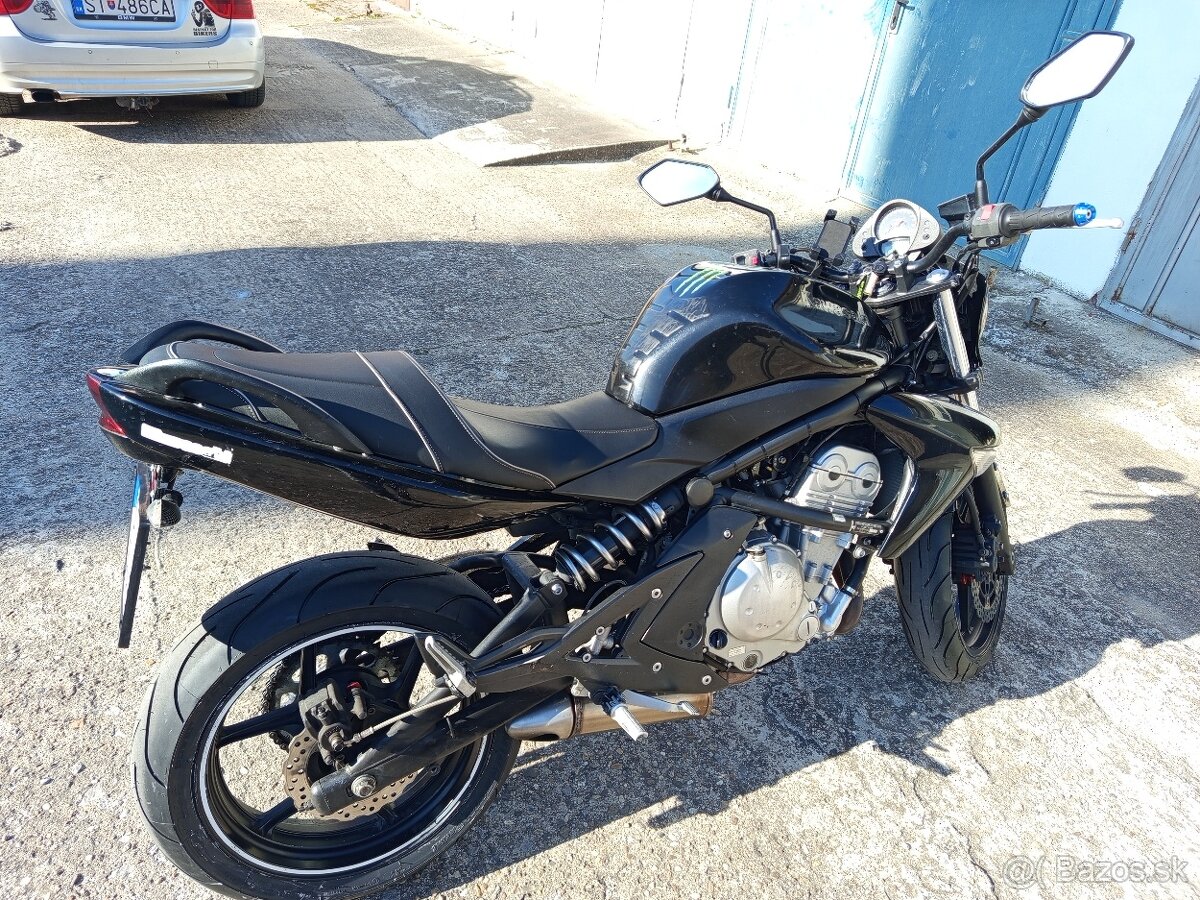 Kawasaki ER-6N