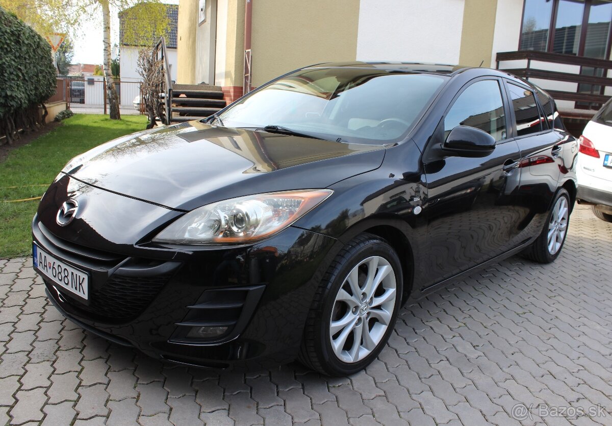 • MAZDA 3 2.0i, 111 kW, Benzín, 6-st. manuál, r.v. 2009 •