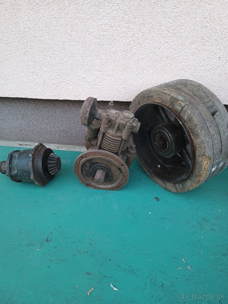 Diely na traktor Zetor