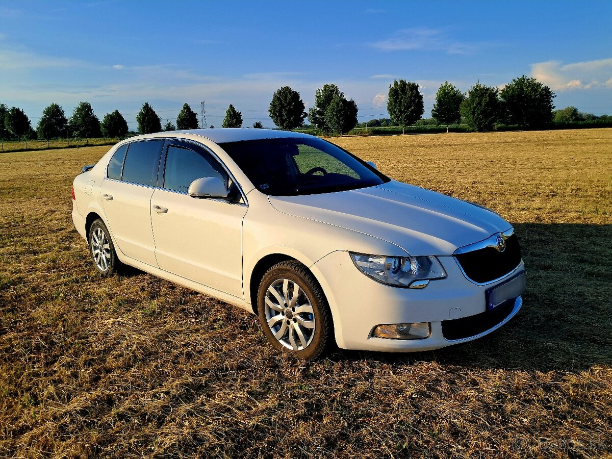 Škoda SUPERB 2