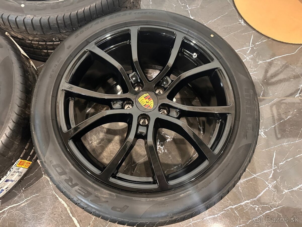 original Porsche Cayenne E3 9Y r21 Exclusive turbo