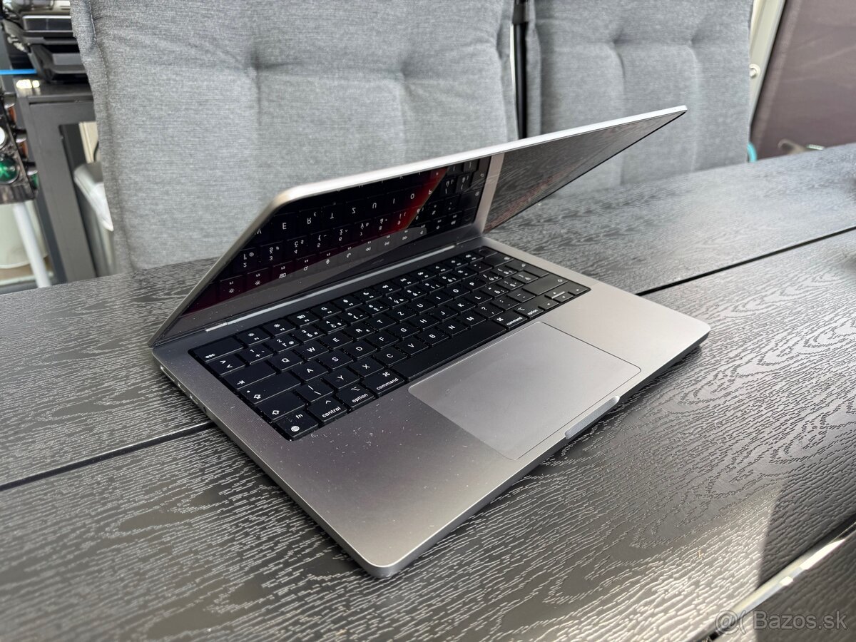 Apple MacBook Pro 14” (2021) – M1 Pro, 16 GB RAM, 512 GB SSD