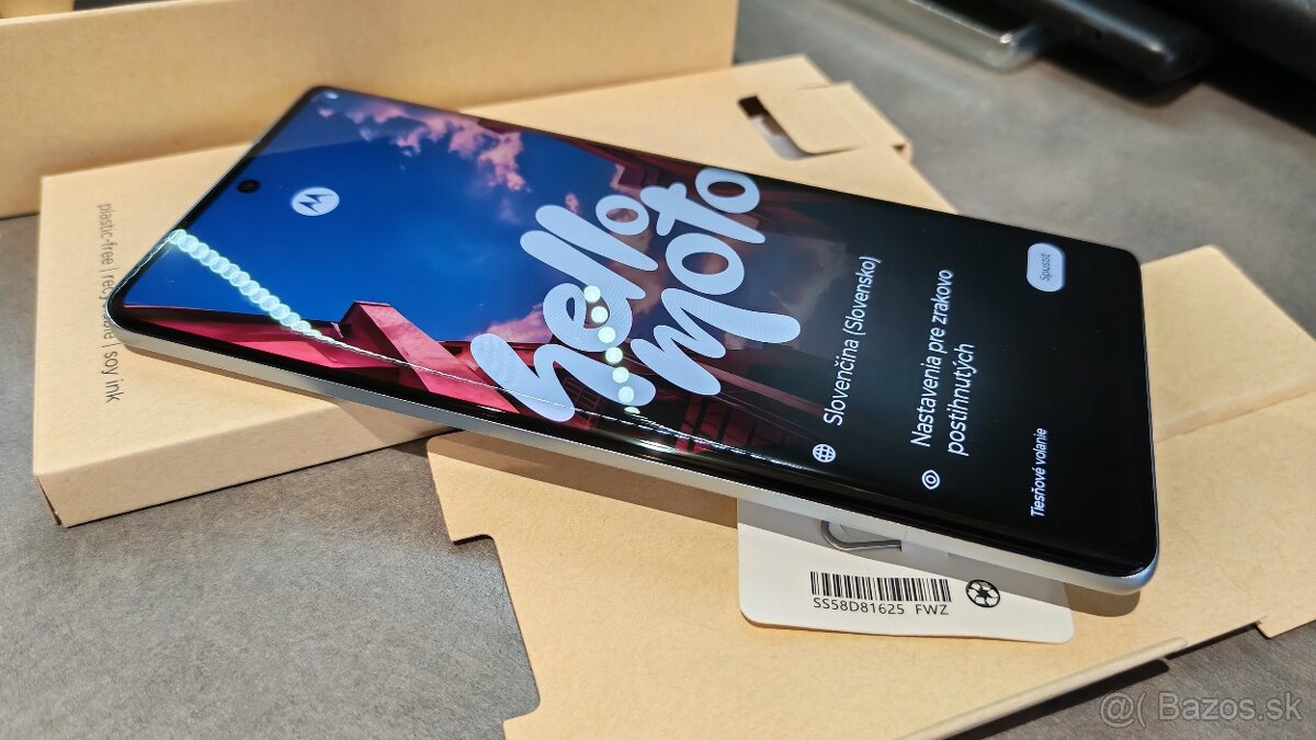 Motorola Edge 50 Fusion TOP STAV