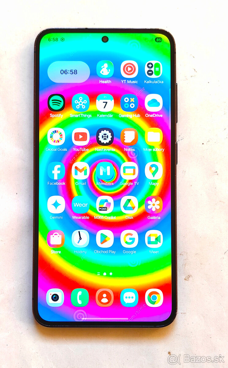 Samsung galaxy S23,pekny stav,vykonny,perfektny fotak