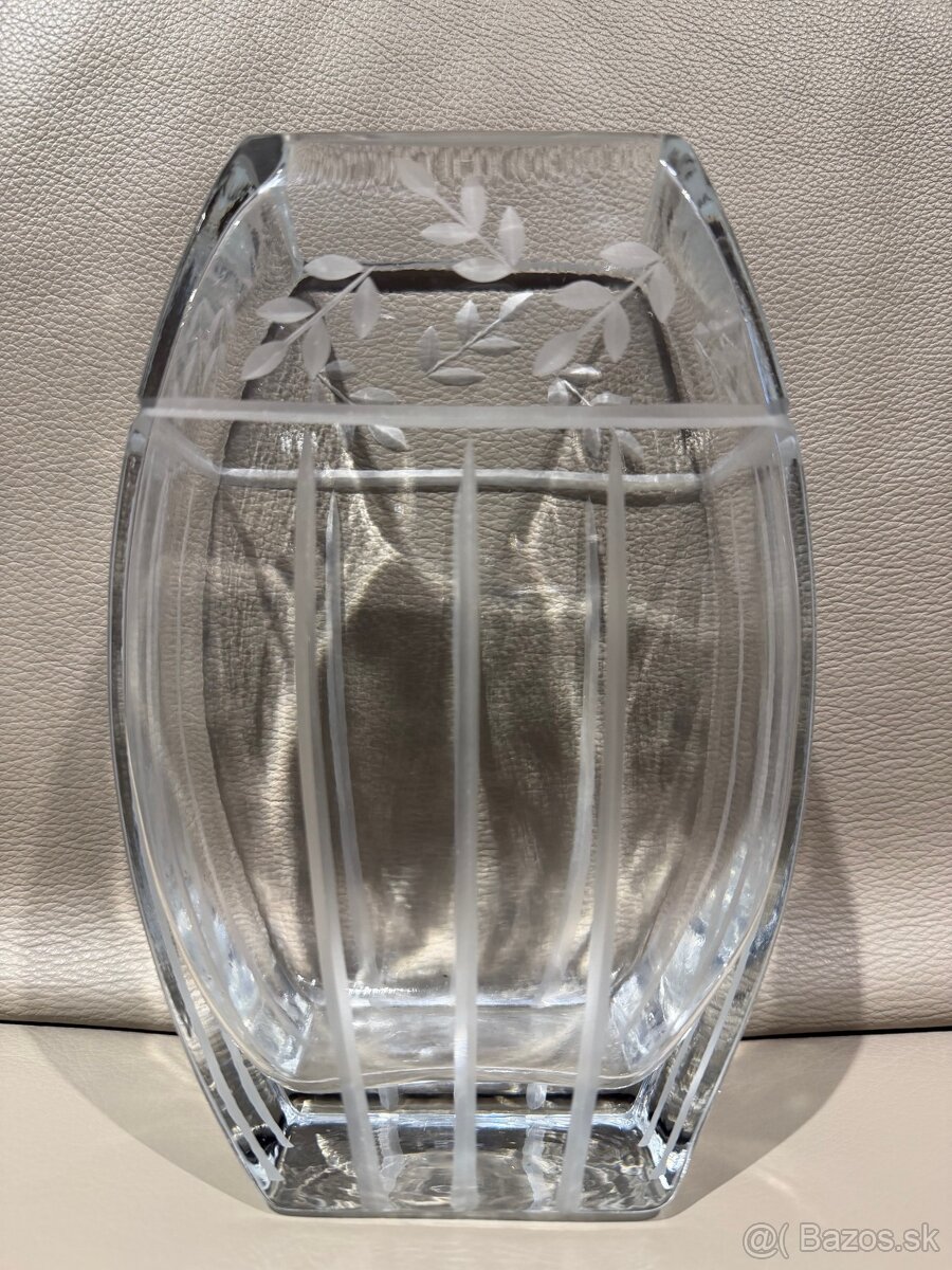 Sklenená váza