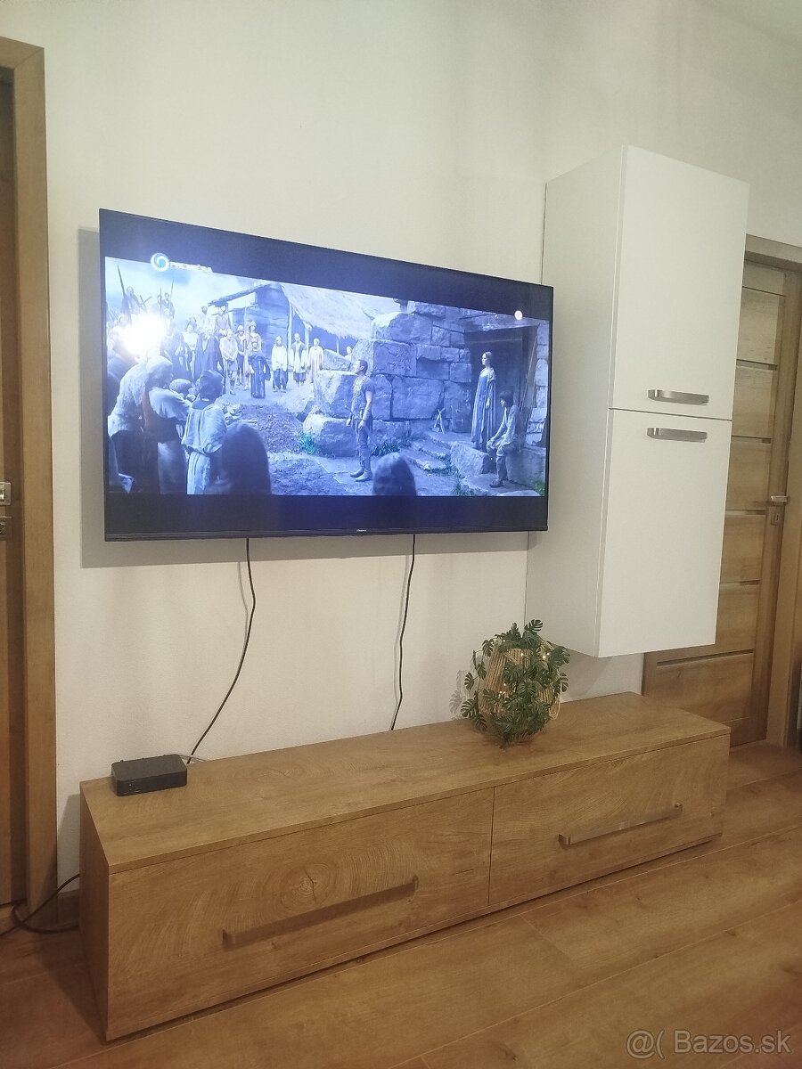 Obývacia stena biela mat,dub endgrain