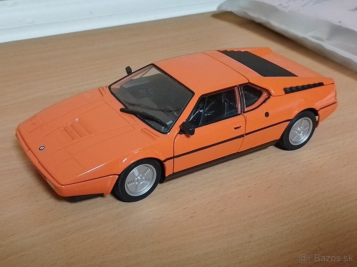 BMW M1 1987 od NEX v mierke 1:24