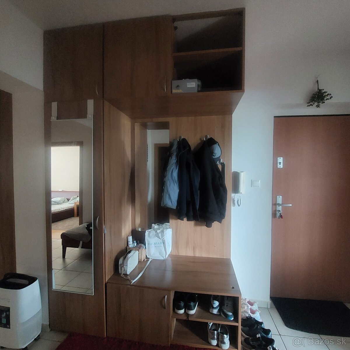 Na predaj skeine