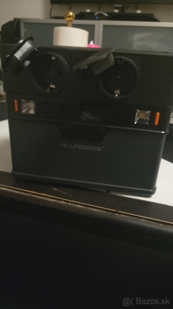 Solárny generátor Allegro Power bank
