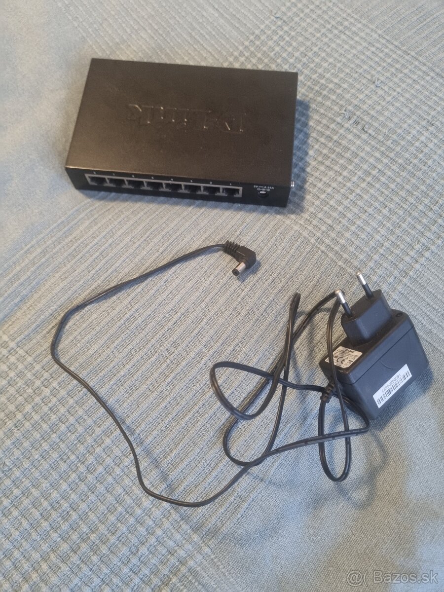D-Link DES-108/D