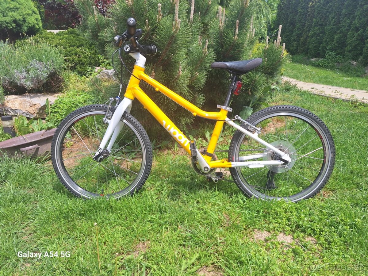Bicykel Woom 4