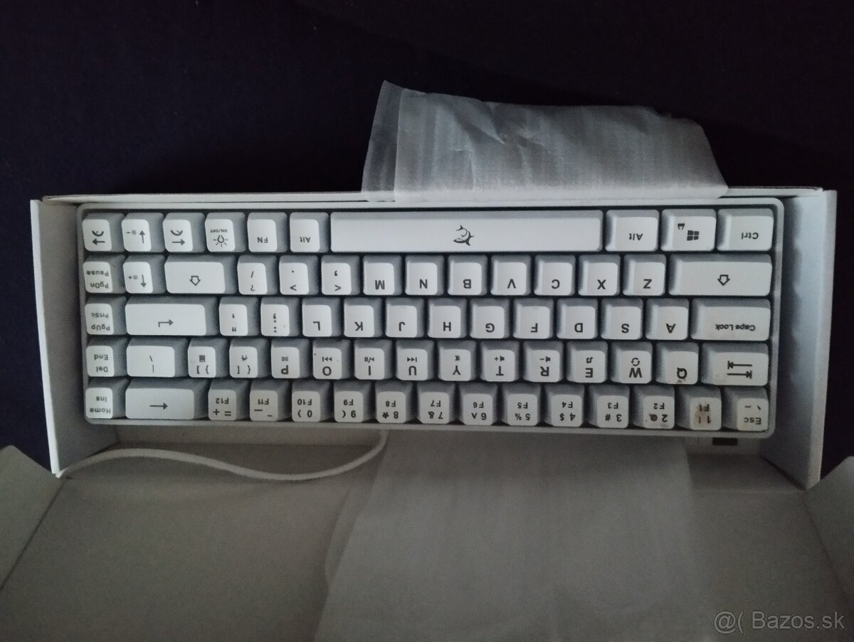 Klávesnice white shark