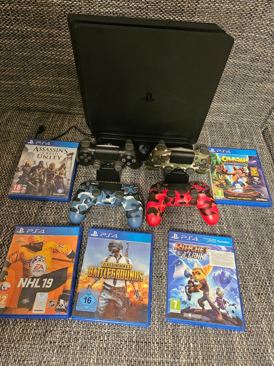 PS4 slim