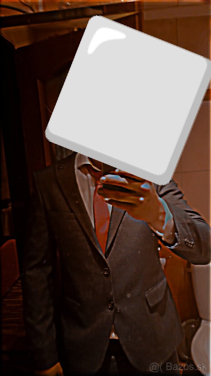 Spoločenský oblek sako