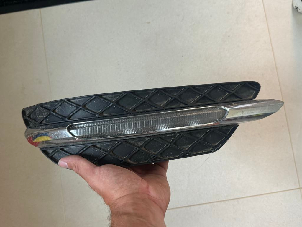 mercedes C hmlovka w204 lift ľavá