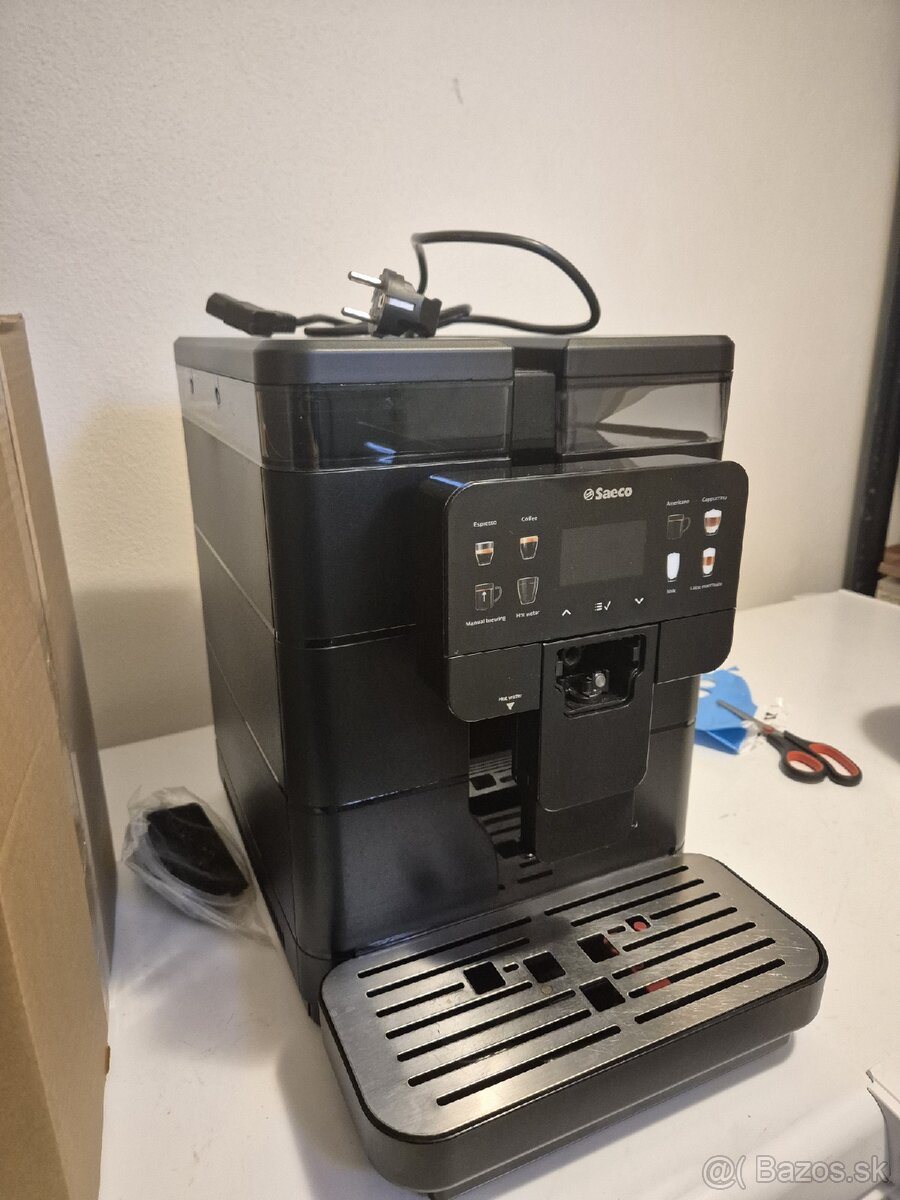 Automatický kávovar Saeco Royal OTC čierny