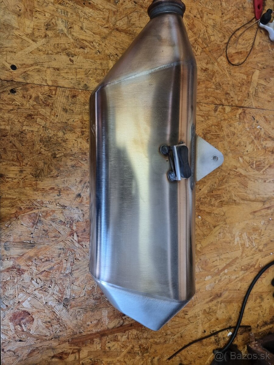 Výfuk ktm 690  smcr  enduro