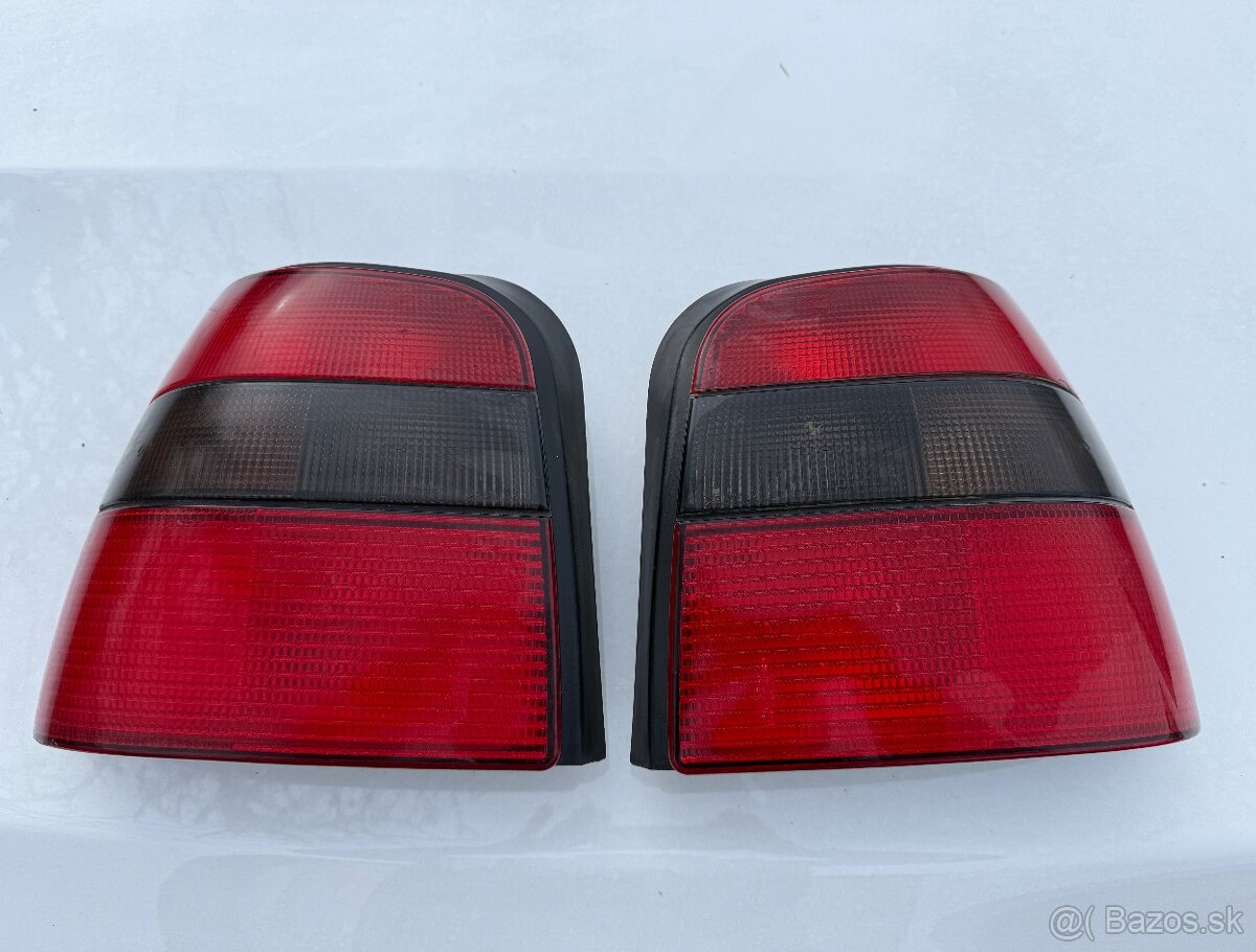 Skoda felicia zadne svetla