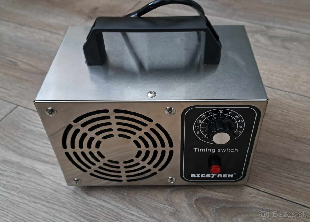 Prenajmem Ozónový generátor