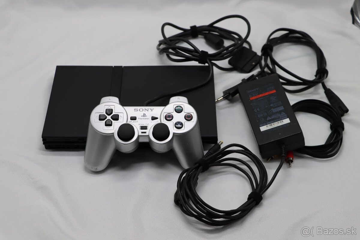 PlayStation 2 Slim SCPH-77004 čierna + príslušenstvo