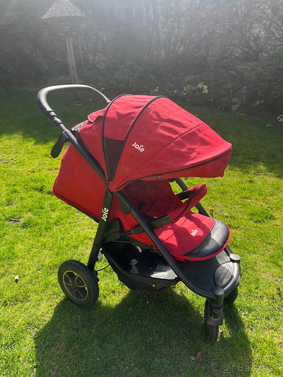 Športový kocik Joie