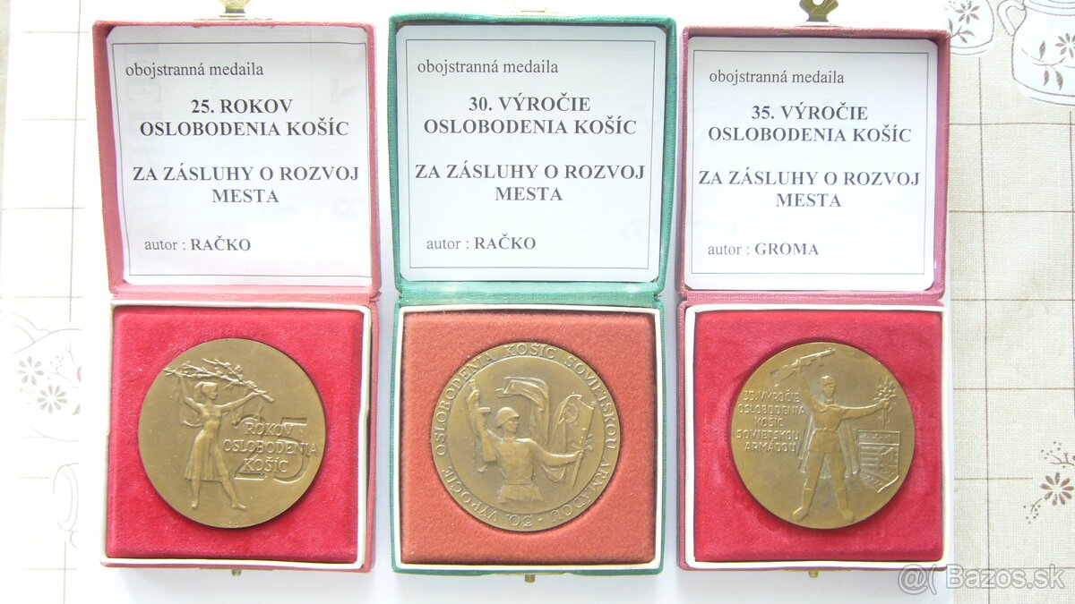 Spoločenské medaily