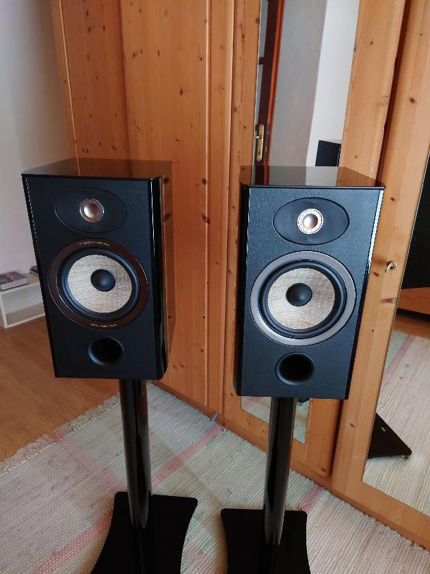 Focal Aria 906