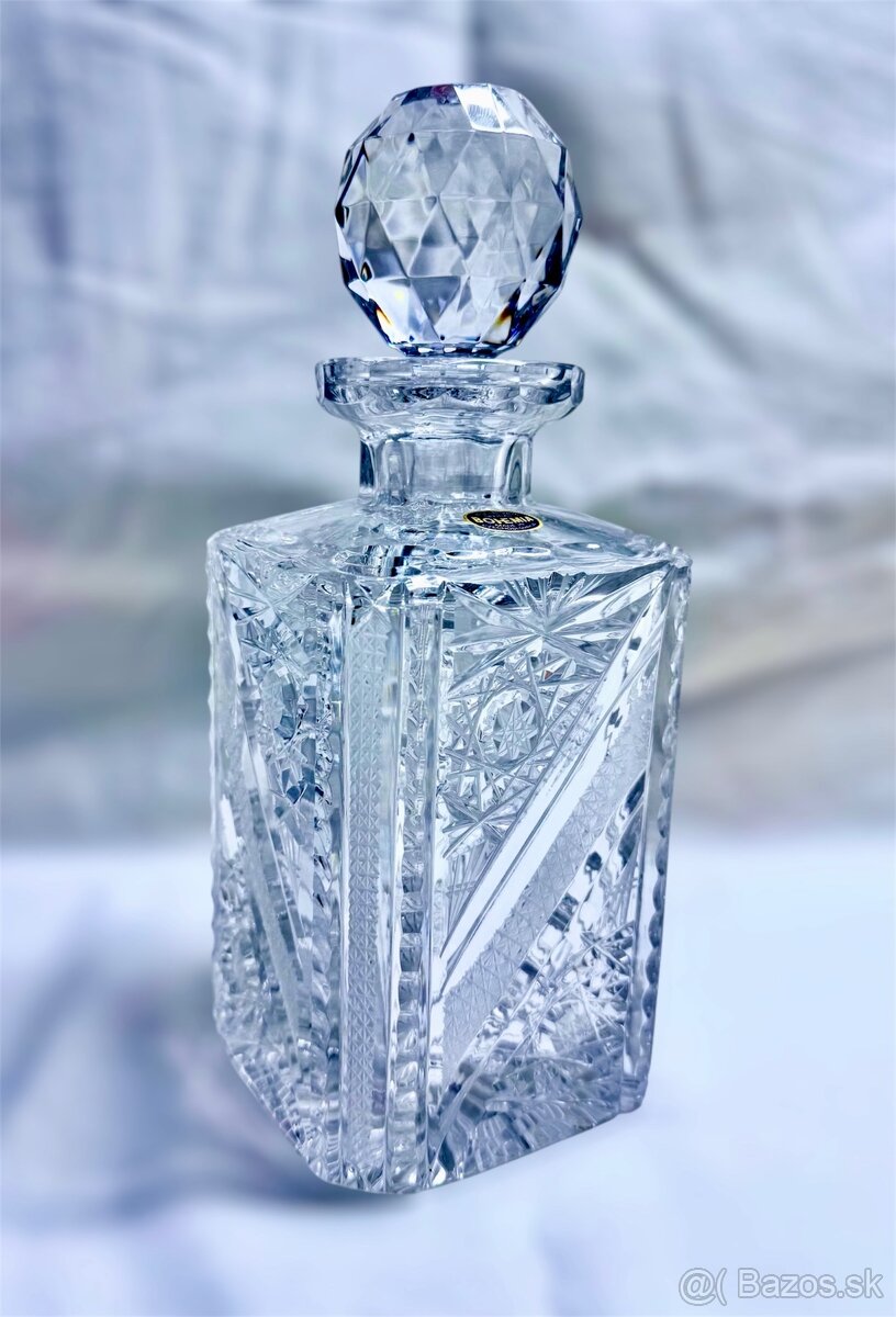 Kristalova karafa BOHEMIA Crystal NOVÁ