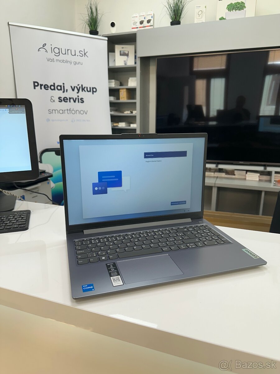 Lenovo IdeaPad Slim 3 15IAN8