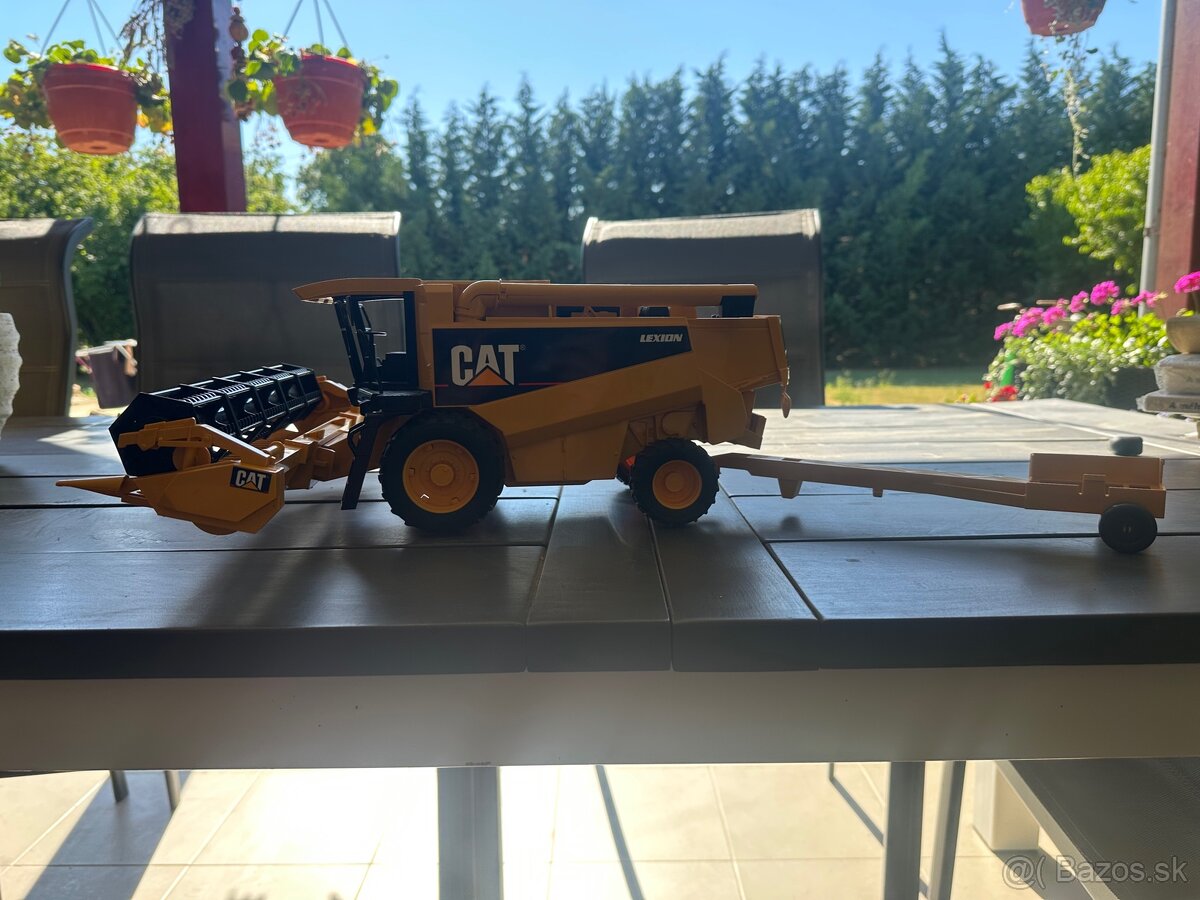Kombajn bruder CAT lexion