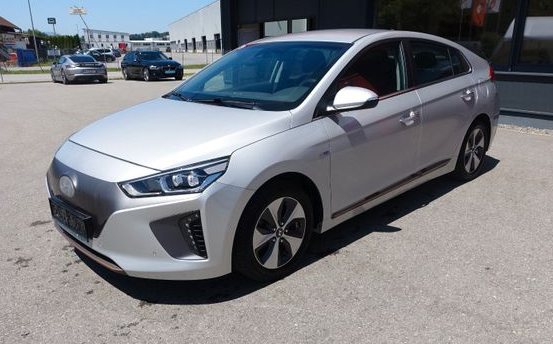 Hyundai IONIQ Ioniq Style Electric 88kw 28kWh LED, TOP CENA