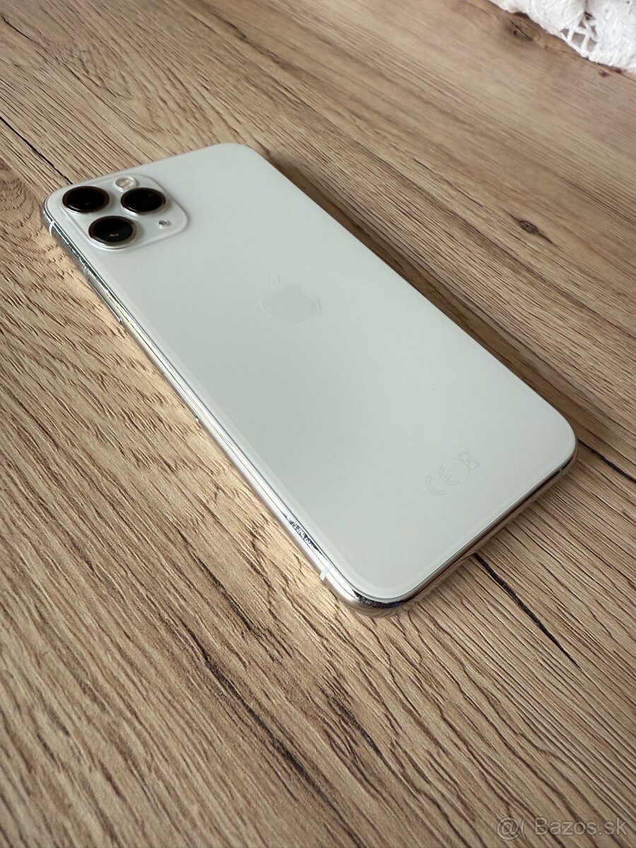 Predám Apple iPhone 11 Pro, 256 GB