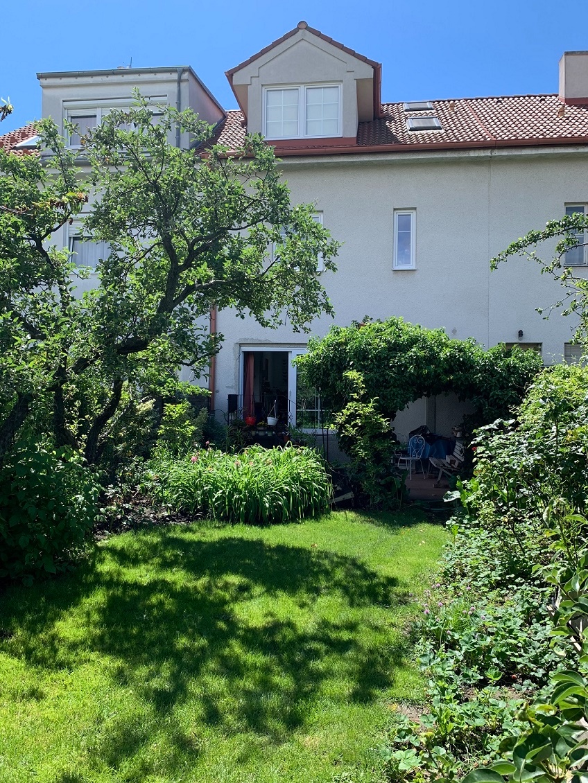 Rodinný dom v Bratislave III, Nové Mesto, Ľudová štvrť