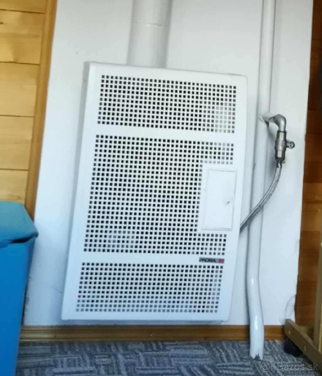 Predám 2 ks - plynové gamatky Mora 6153 - 2,85 kW