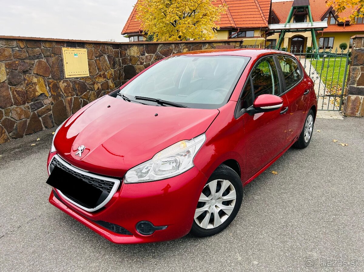 Peugeot 208 r.v.9/2012 Vti Active 153tis.km Kúpené v SR