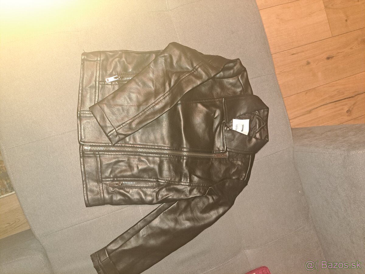 Kožená dievčenská bunda