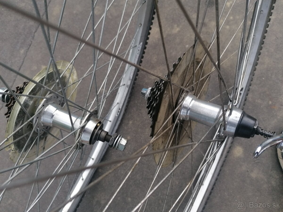 Predám zadné 28" kolesá na bicykel