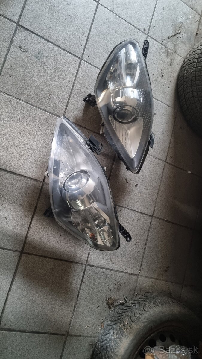 Bixenonove svetla opel zafira b