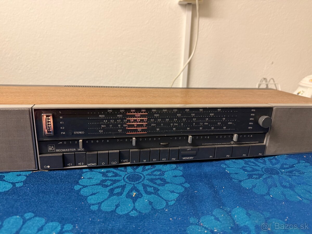 Bang a Olufsen Beomaster 1400 (retro radio) 1980
