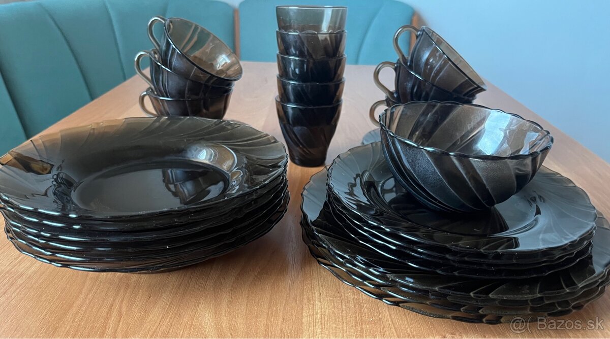 Jedálenská súprava