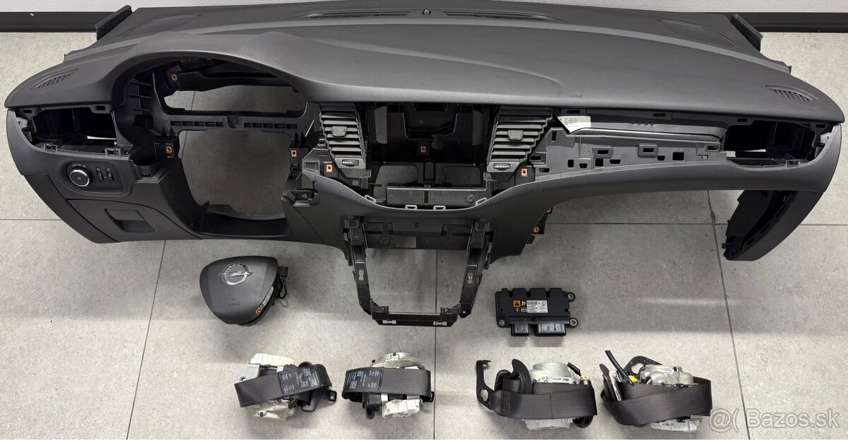 Opel astra K airbagy