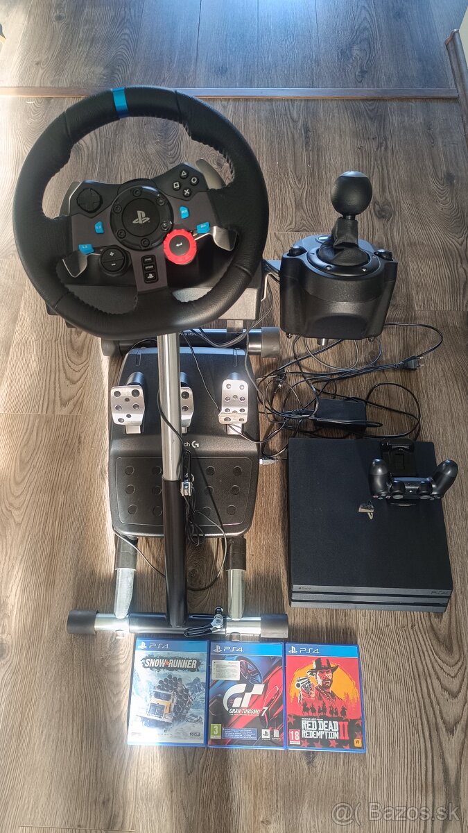 Playstation 4 Pro 1TB + volant + radiaca paka + stojan