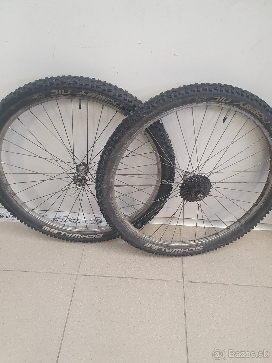 Horske Kolesa 26" kompletna para, 45e